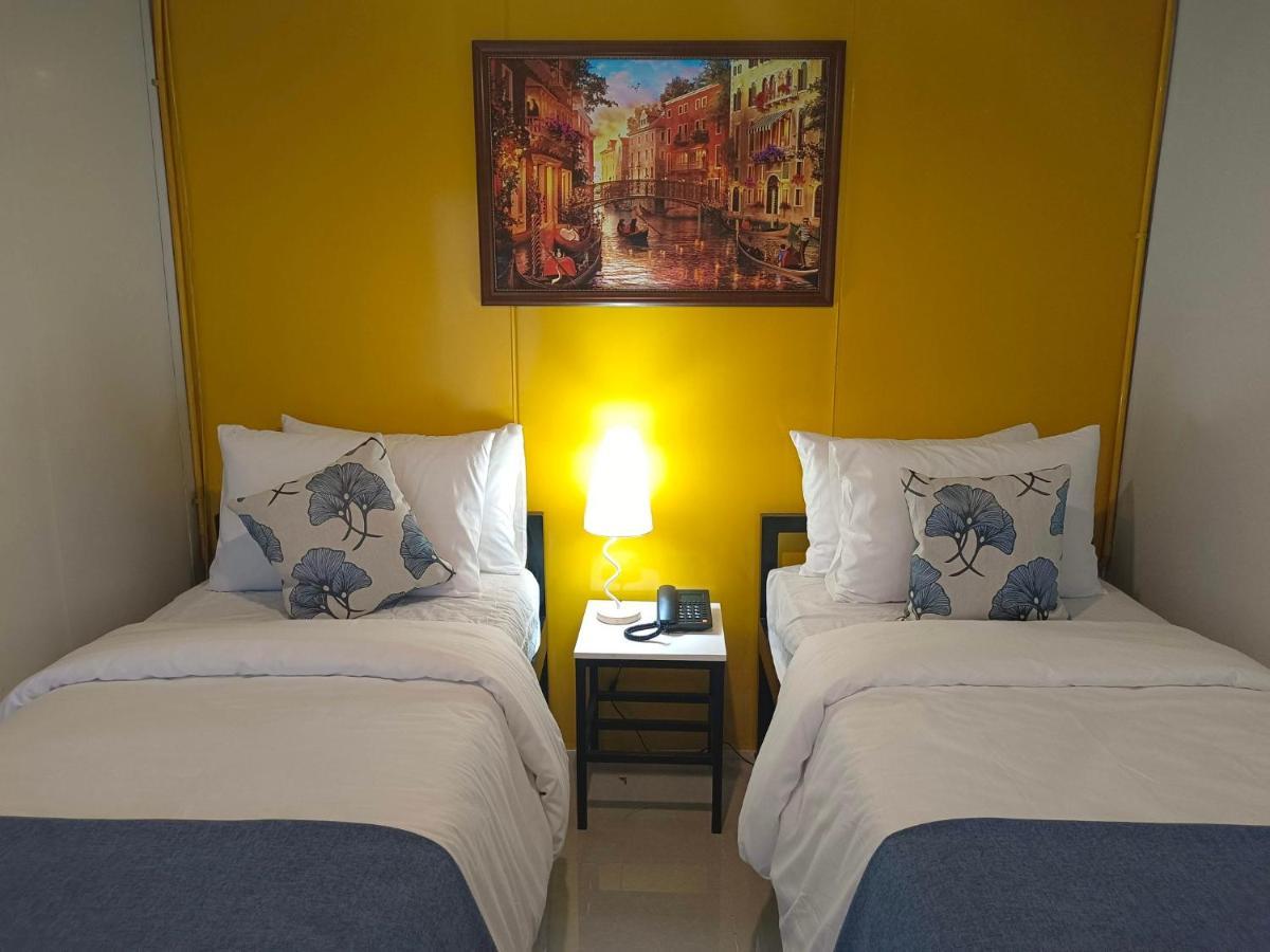 Happy Daze Hotel Tagum Exterior photo