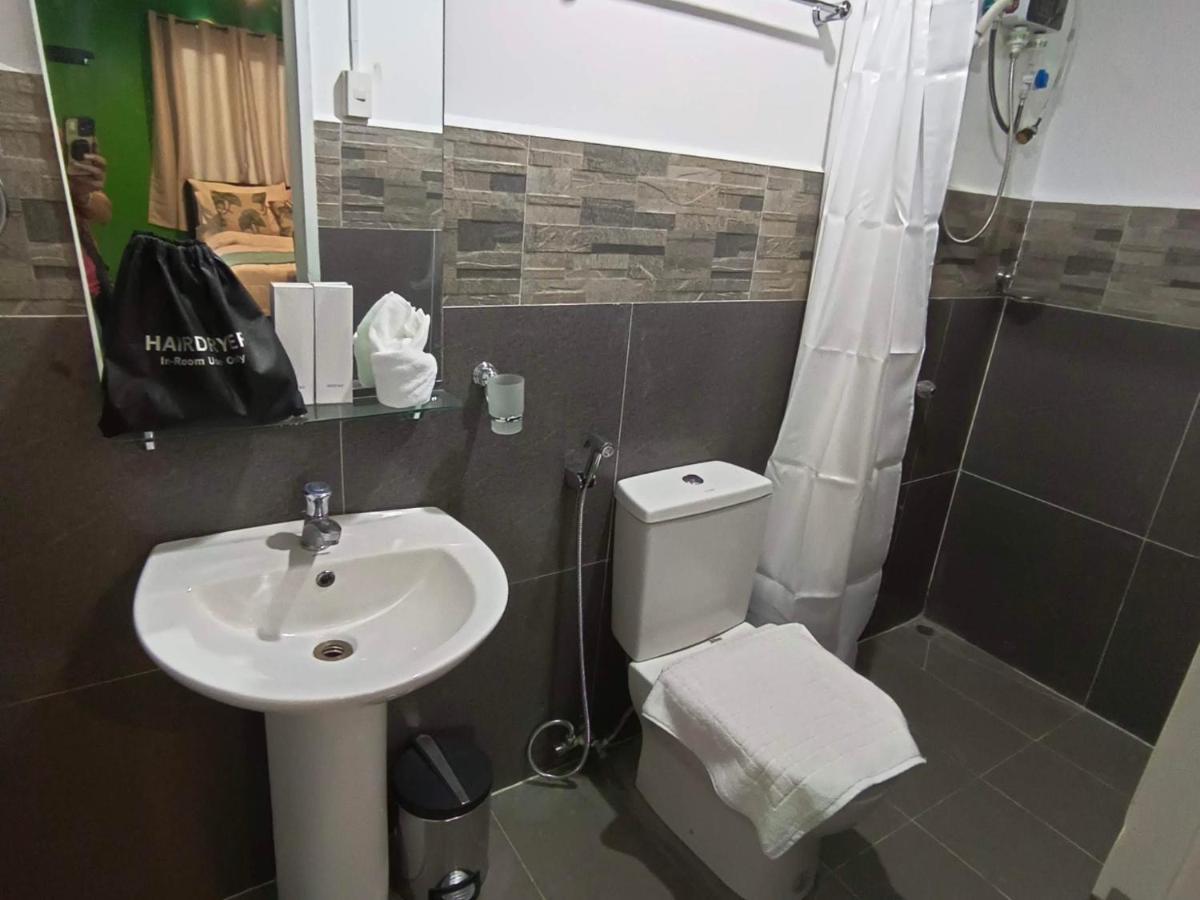 Happy Daze Hotel Tagum Exterior photo